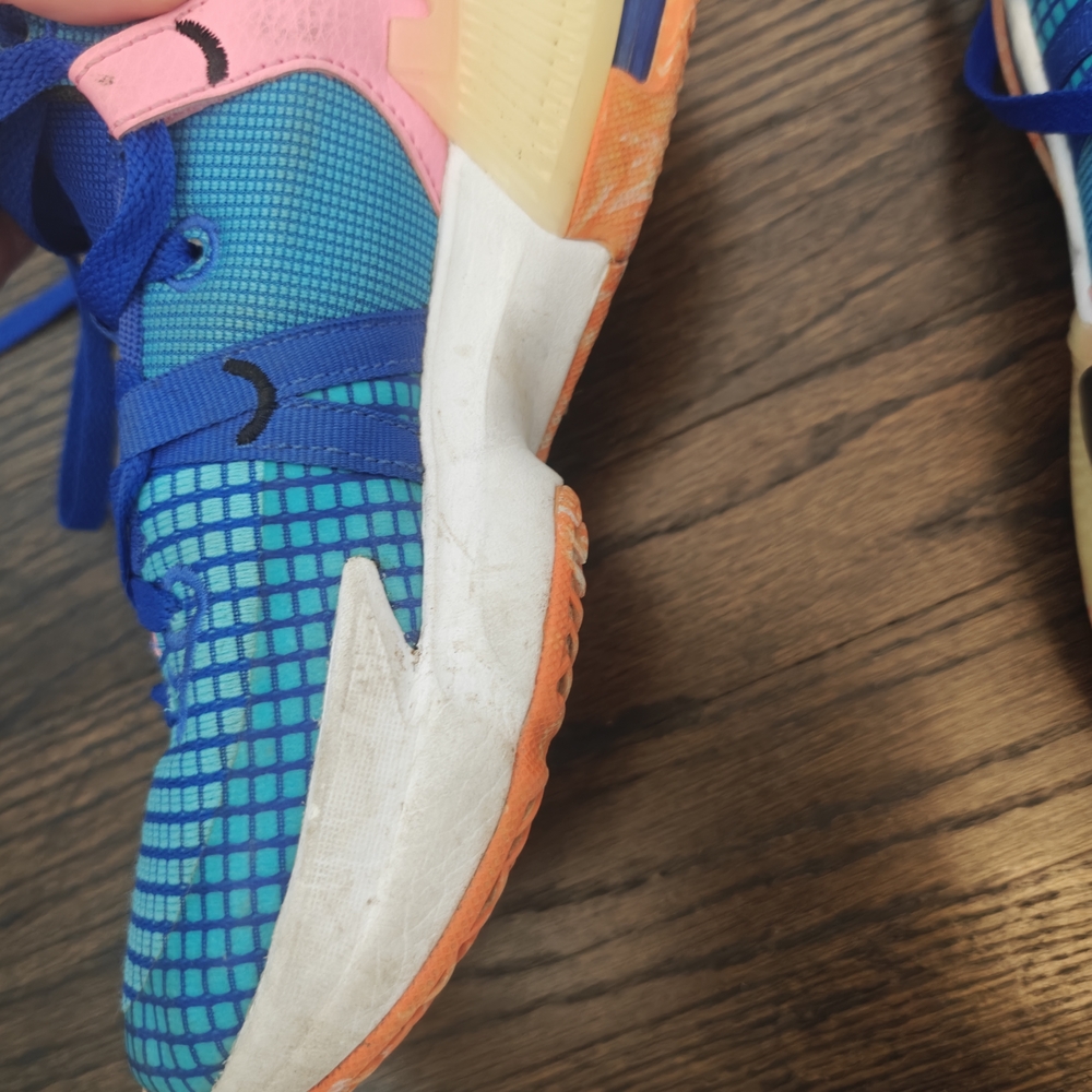 Nike LeBron Witness - Picture 6 of 8